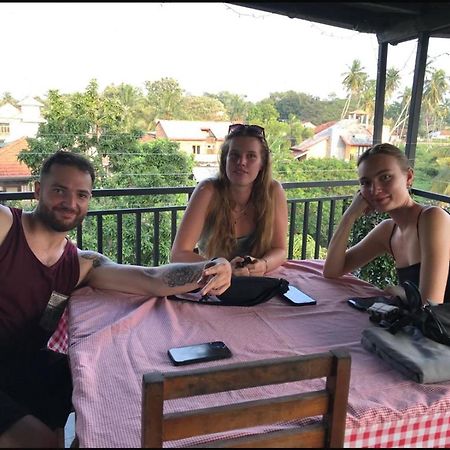 Ryan Residence & Restaurant Negombo Esterno foto