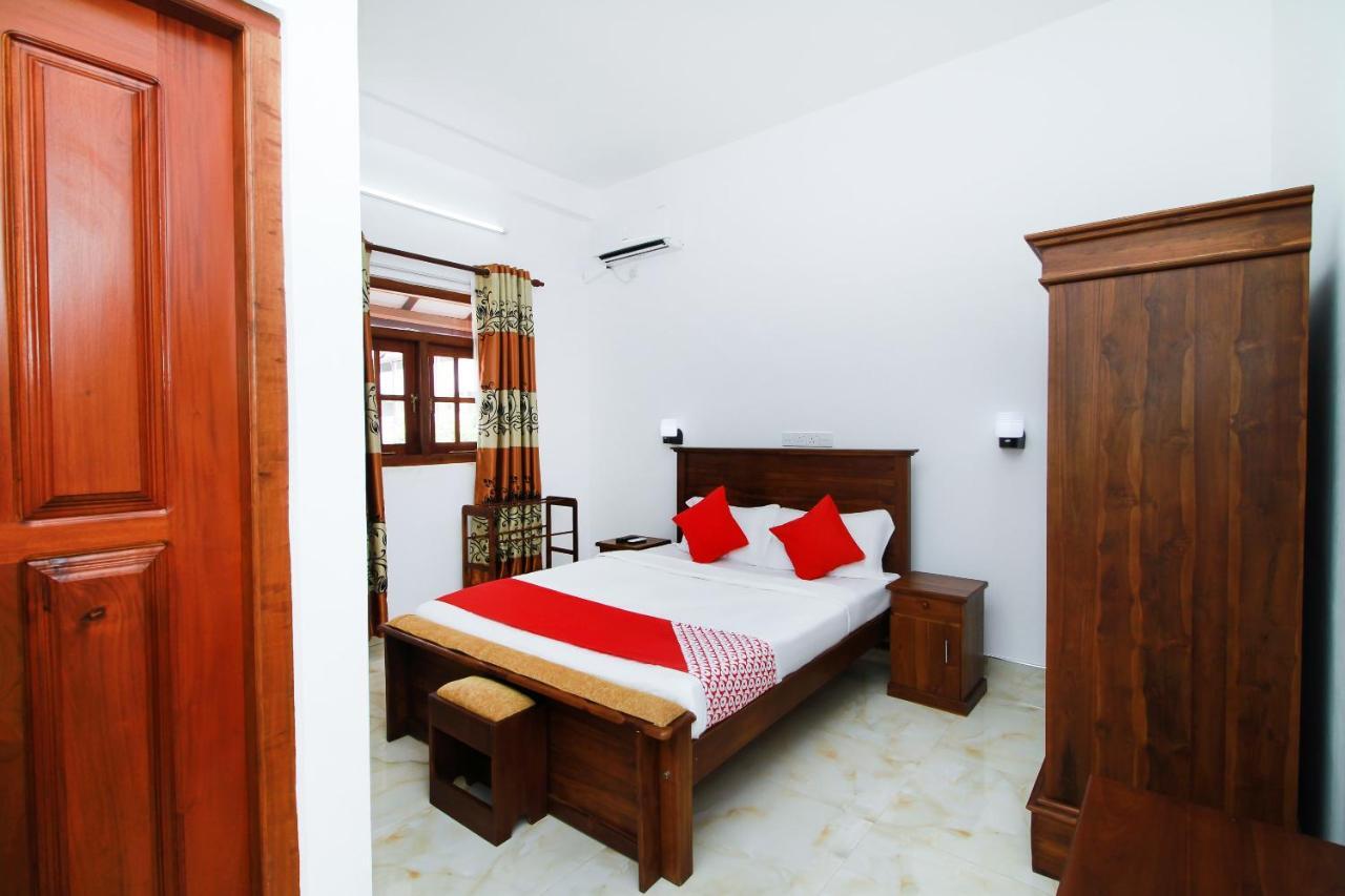 Ryan Residence & Restaurant Negombo Esterno foto