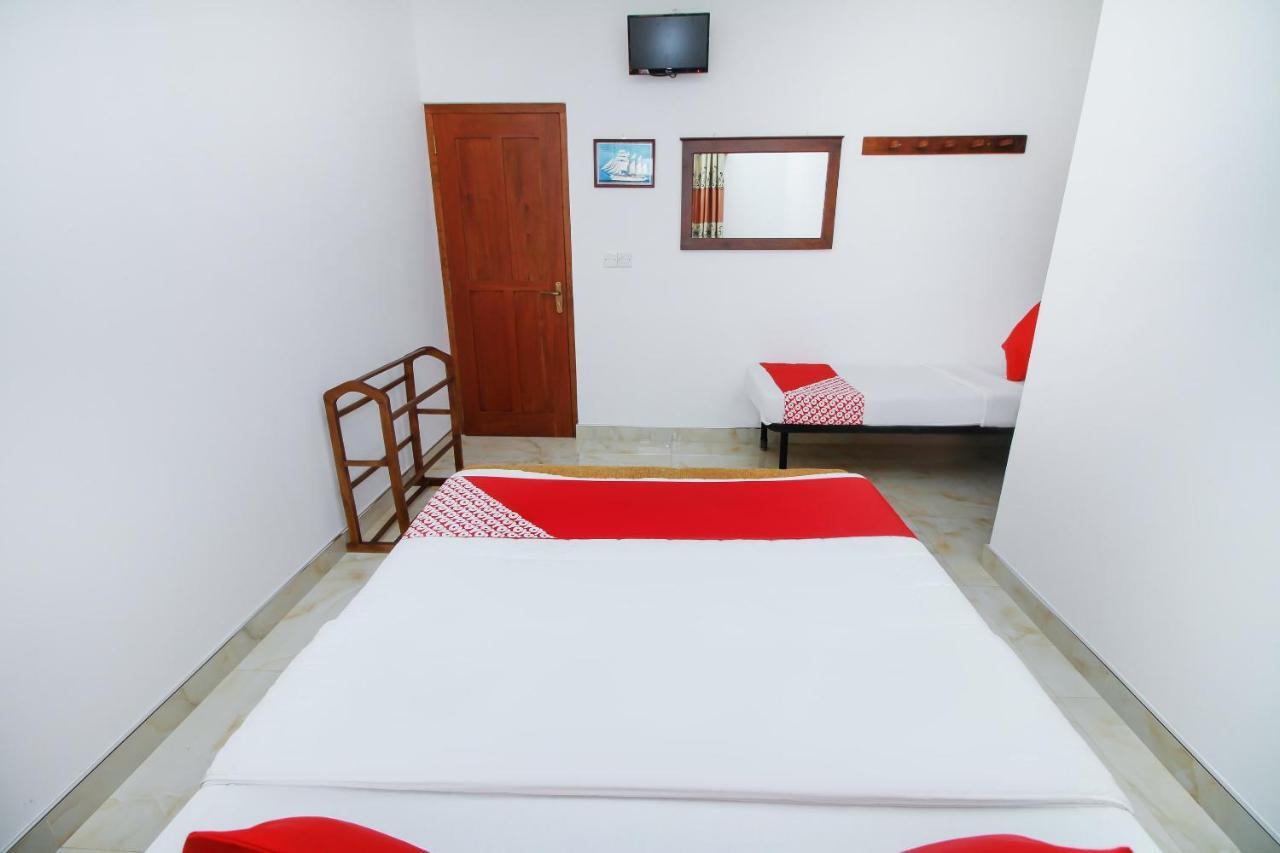 Ryan Residence & Restaurant Negombo Esterno foto