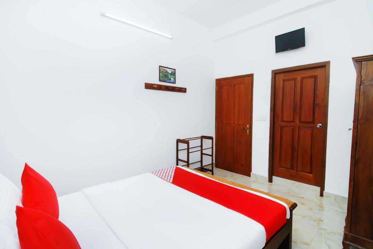 Ryan Residence & Restaurant Negombo Esterno foto