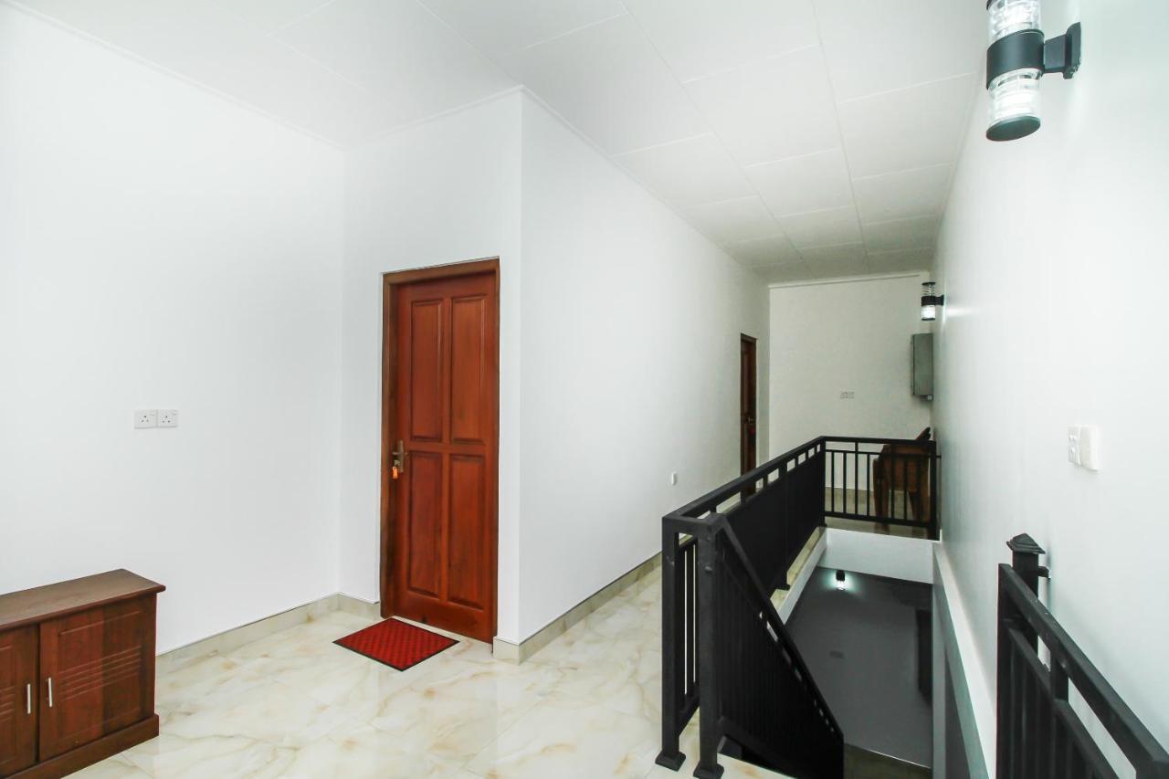 Ryan Residence & Restaurant Negombo Esterno foto